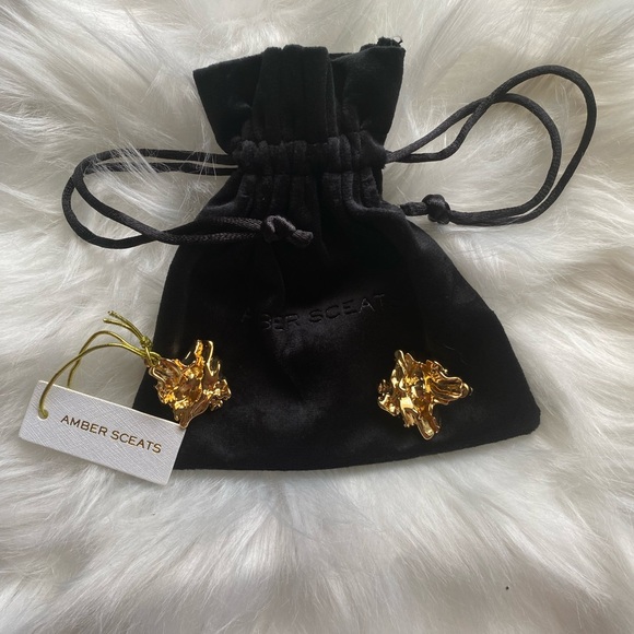 Amber Sceats Jewelry - Amber Sceats Reese Earrings 24 k gold plating